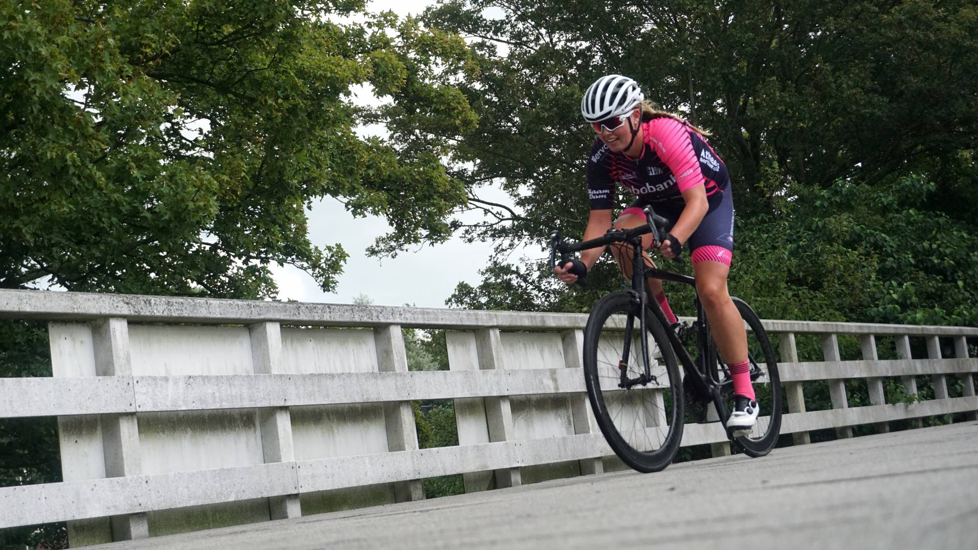 Cycle Capital Team NH rijdster Lisanne Al maakte geen slechte indruk tijdens haar tijdrit in de 5e rit van de Cycle Capital Time Trial challenge voor Team NH.